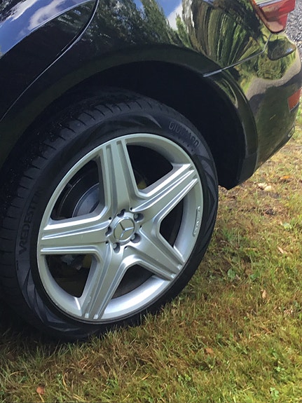Mercedes-Benz ML320 21 of 26