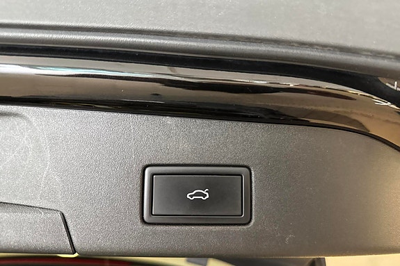 Volkswagen ID.4 GTX 21 of 25