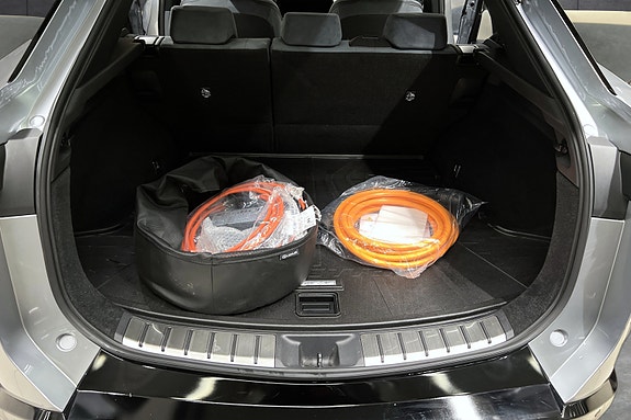 Lexus RZ450e 19 of 22