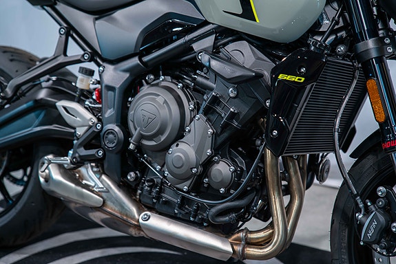 Triumph Trident 660 NYHET med quickshifter, cruisecontrol + varmeholker og salveske 5 of 5
