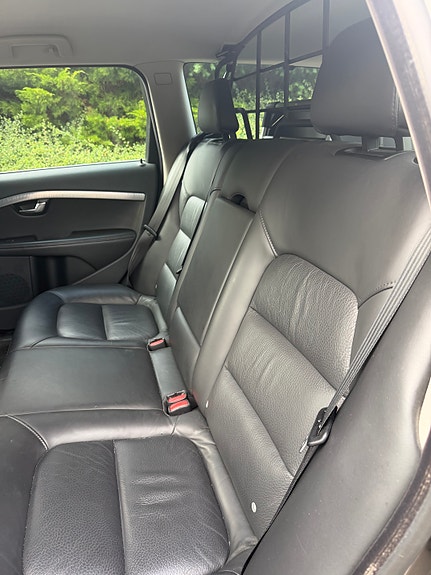 Volvo XC70 15 of 20