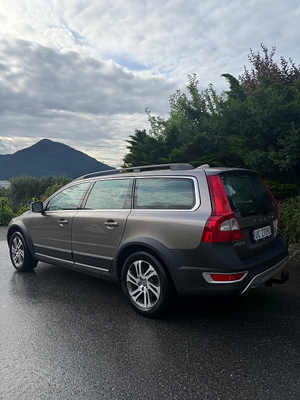 Volvo XC70 8 of 20