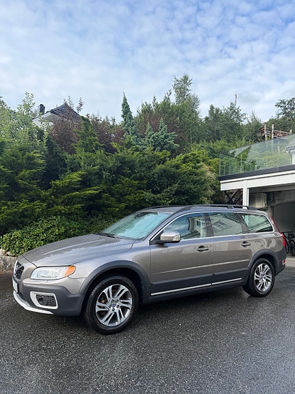 Volvo XC70 3 of 20