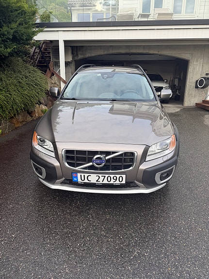 Volvo XC70 4 of 20