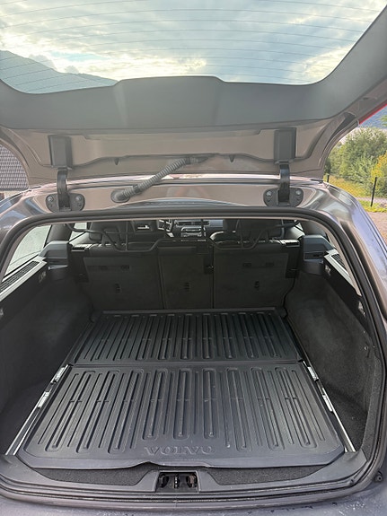 Volvo XC70 17 of 20