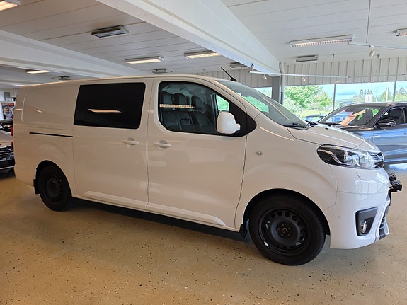 Toyota Proace 7 of 30