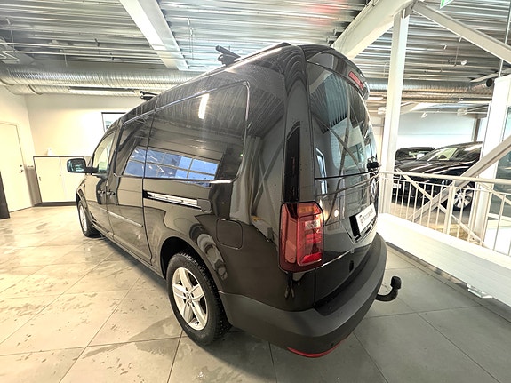 Volkswagen Caddy Maxi 5 of 5