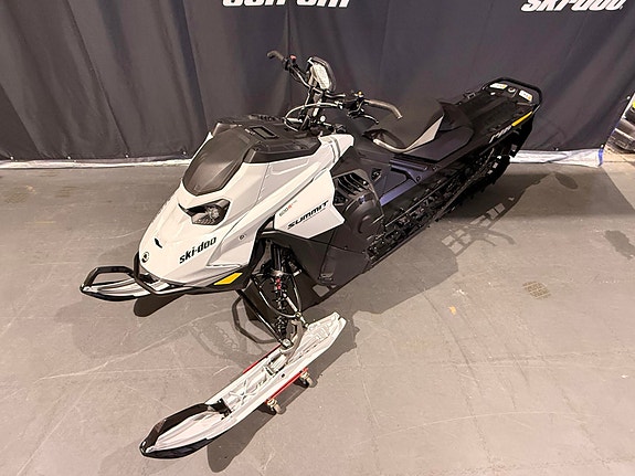 Ski-doo Summit Adrenaline 146 600R E-TEC *VALUE SEEKER KAMPANJE* 16 of 22