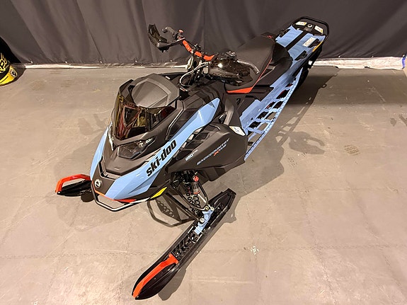 Ski-doo Backcountry X-RS 850 E-TEC *10,25"HUB/KYB PRO/LED++* 20 of 24