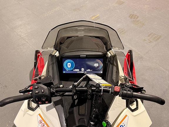 Lynx Adventure Electric *E-POWER/10,25"HUB/KAMPANJE* 20 of 22