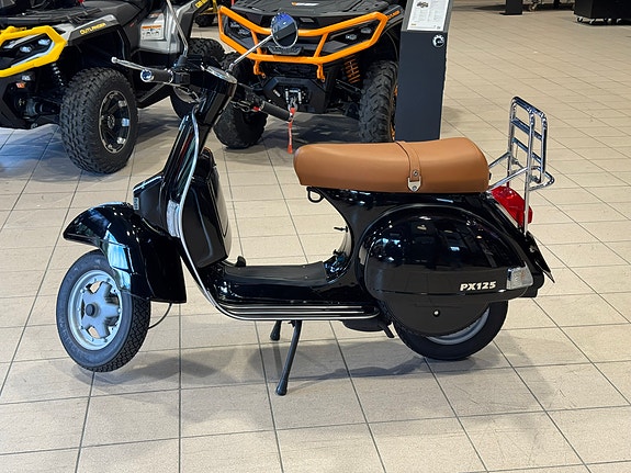 Vespa PX125 2T – Kun 72 km – Fremstår som NY – Samlerobjekt! 6 of 30