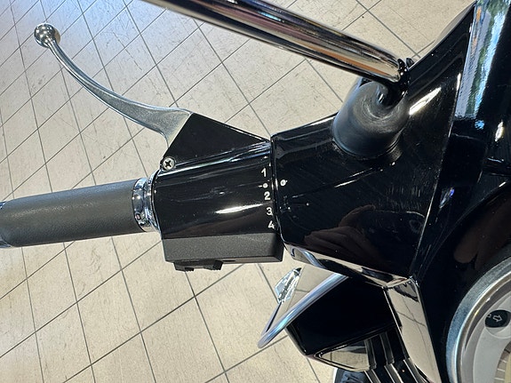 Vespa PX125 2T – Kun 72 km – Fremstår som NY – Samlerobjekt! 18 of 30