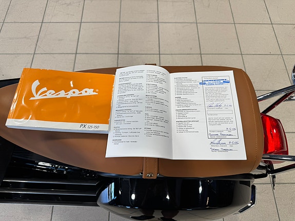 Vespa PX125 2T – Kun 72 km – Fremstår som NY – Samlerobjekt! 23 of 30