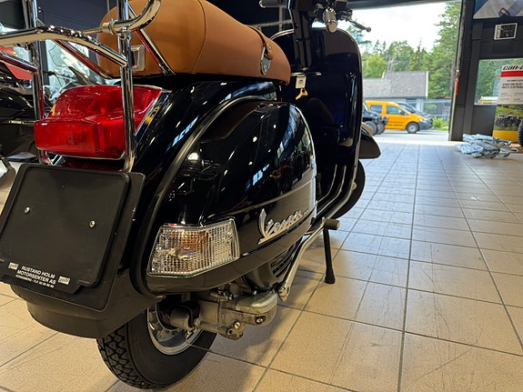 Vespa PX125 2T – Kun 72 km – Fremstår som NY – Samlerobjekt! 13 of 30