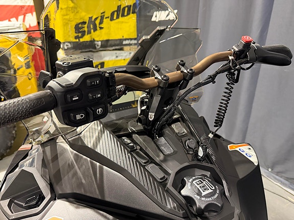 Lynx Adventure LTD 900 ACE TURBO VÅRKAMPANJE, 2UP, 62L LINQ BOKS 12 of 14