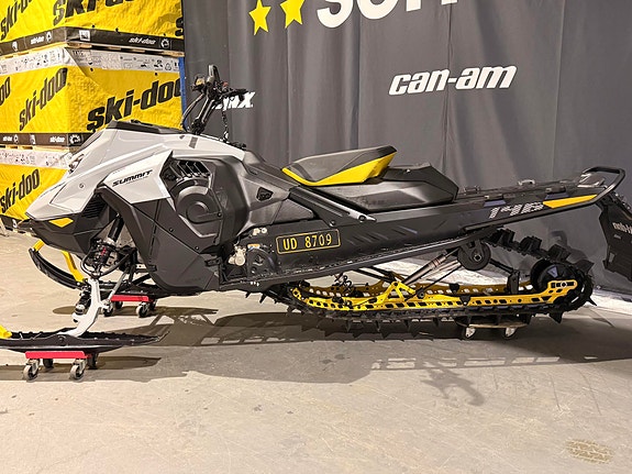 Ski-doo Summit Adrenaline 600R E-TEC *SOM NY/ISRIVERE/AVT.SKVETTLAPP* 7 of 21