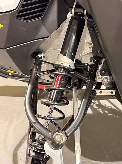 Ski-doo Summit Adrenaline 600R E-TEC *SOM NY/ISRIVERE/AVT.SKVETTLAPP* 14 of 21