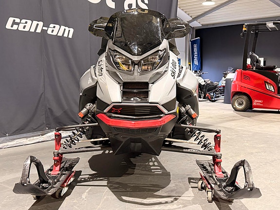 Ski-doo Renegade X-RS 900 ACE TURBO R *SMART SHOX/LED LYS/10,25" HUB* 3 of 23