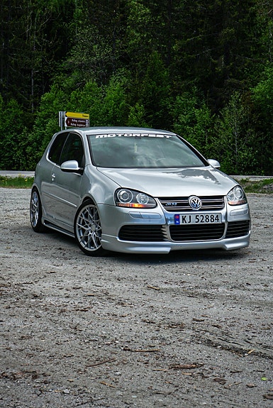 Volkswagen Golf V 5 of 30