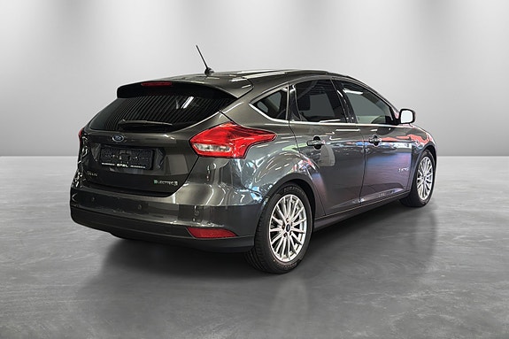 Ford Focus 5 of 19