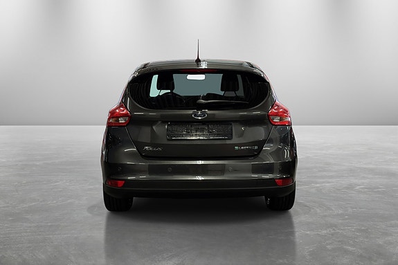 Ford Focus 4 of 19