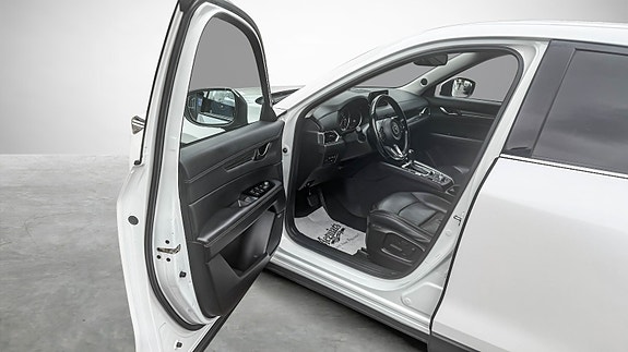 Mazda CX-5 9 of 23