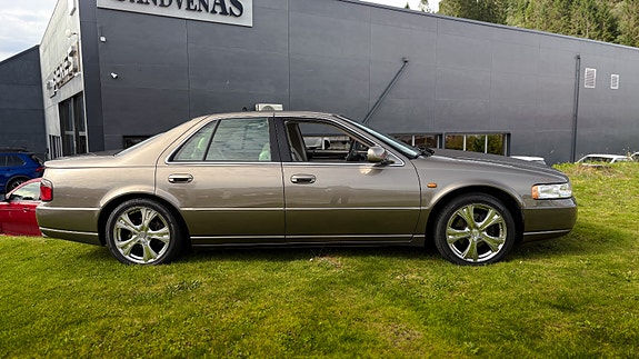 Cadillac Seville STS 6 of 30