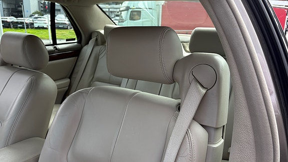 Cadillac Seville STS 30 of 30
