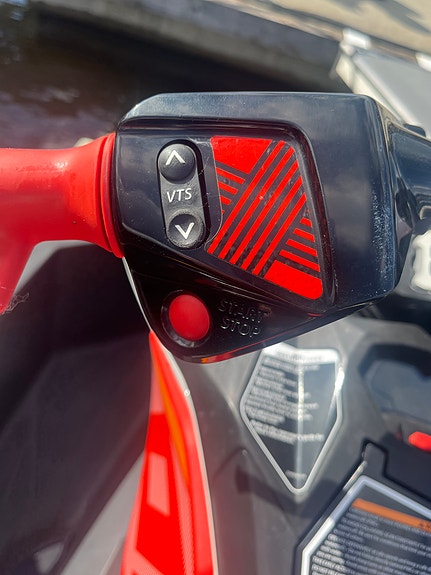 Seadoo Spark trixx 2up + Dock og Henger 6 of 16