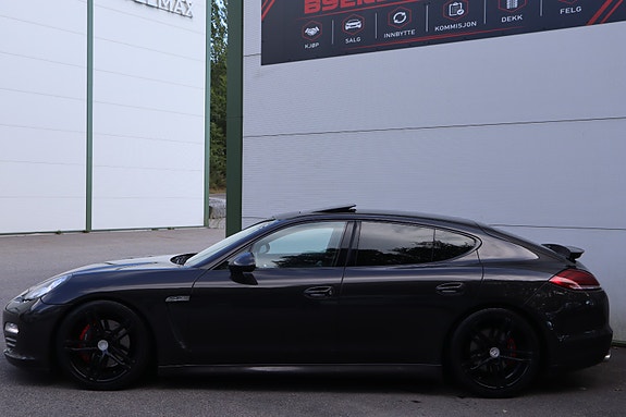 Porsche Panamera 4 5 of 30