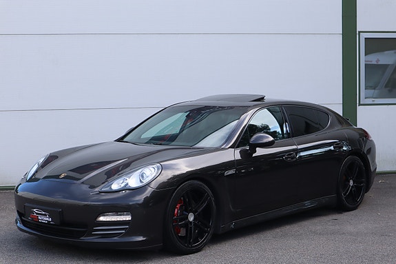 Porsche Panamera 4 6 of 30