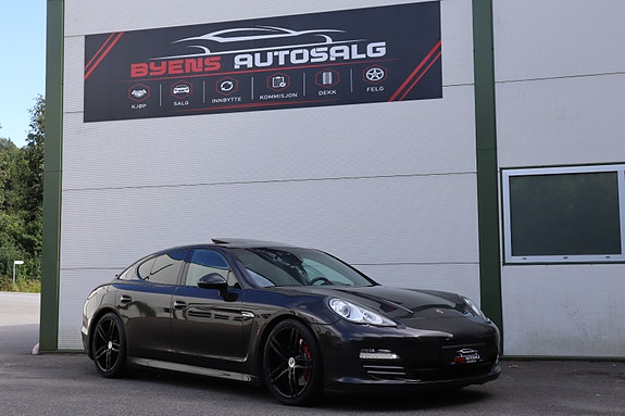 Porsche Panamera 4 7 of 30