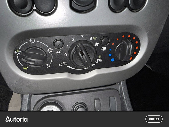 Dacia Duster 10 of 15