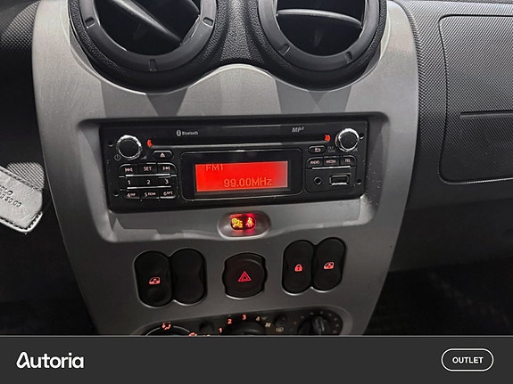 Dacia Duster 8 of 15