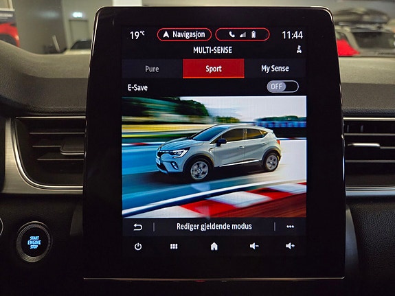 Renault Captur 19 of 30