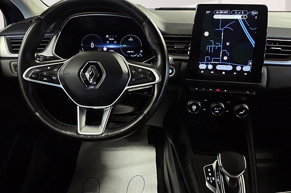 Renault Captur 11 of 30