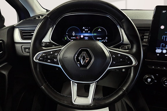 Renault Captur 13 of 30