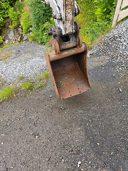 Takeuchi Tb016 10 of 11