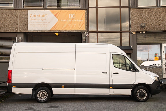 Mercedes-Benz Sprinter 516 4 of 30