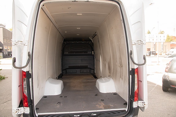 Mercedes-Benz Sprinter 516 14 of 30