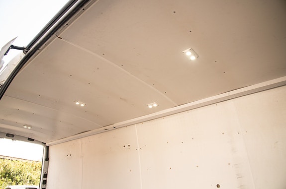 Mercedes-Benz Sprinter 516 17 of 30