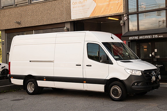 Mercedes-Benz Sprinter 516 3 of 30