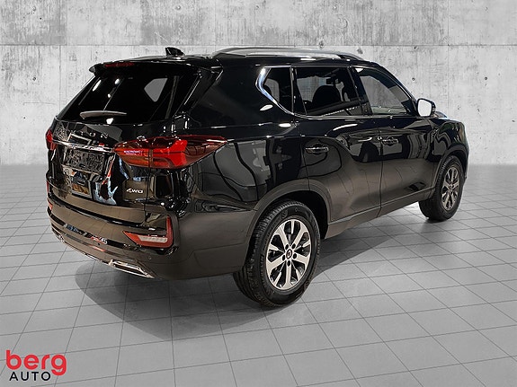 KGM Rexton 7 of 18