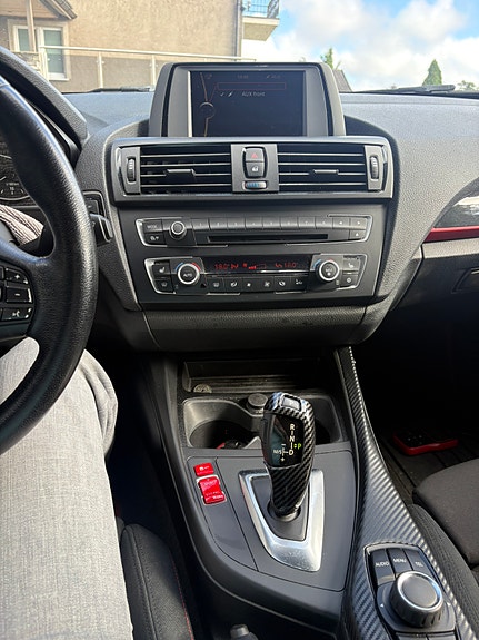 BMW 116d 4 of 5