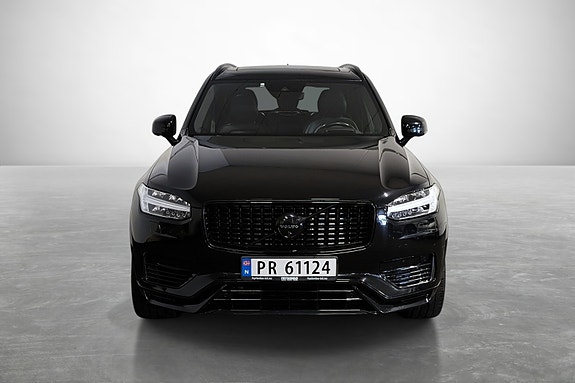 Volvo XC90 3 of 5