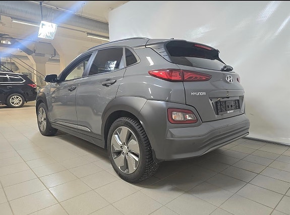 Hyundai Kona 3 of 8