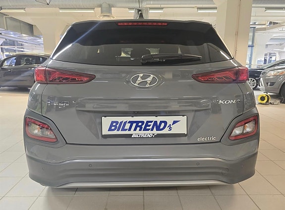 Hyundai Kona 4 of 8