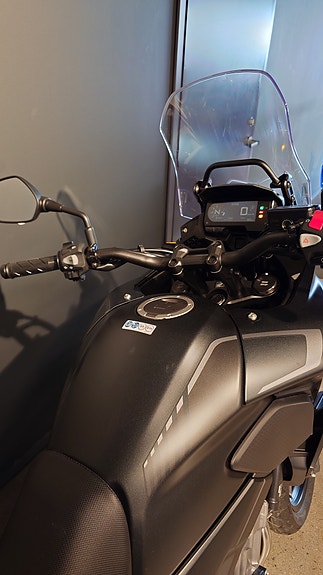 Honda CB 500 X 5 of 7