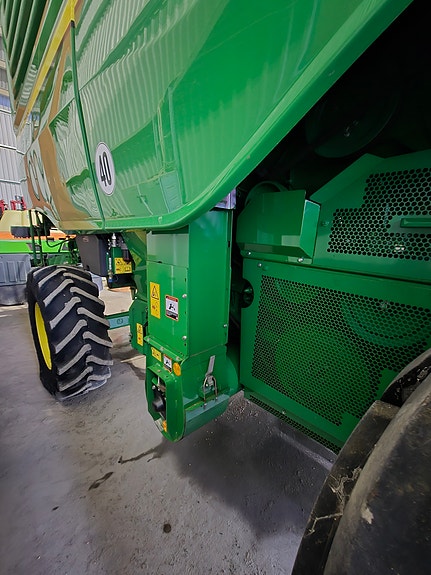 John Deere T560 Hillmaster, 625R, PRO-DRIVE 40km 7 of 20