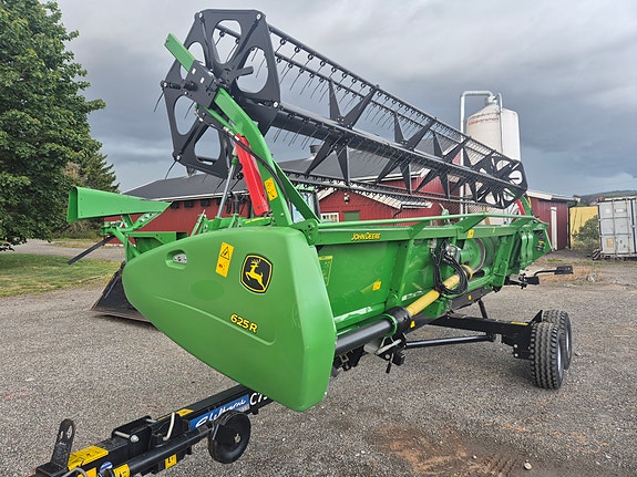 John Deere T560 Hillmaster, 625R, PRO-DRIVE 40km 16 of 20